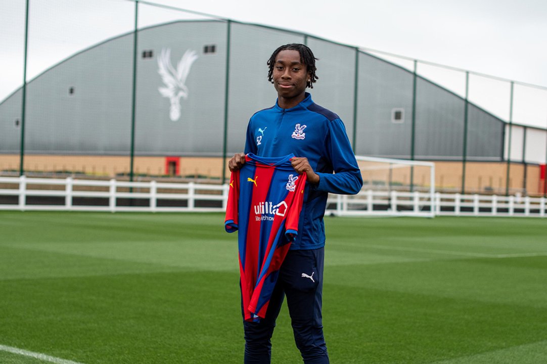 Kaden Rodney Signs His Professional Contract