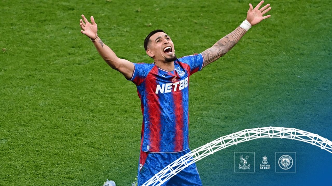FA Cup Final | Daniel Muñoz | Every Touch
