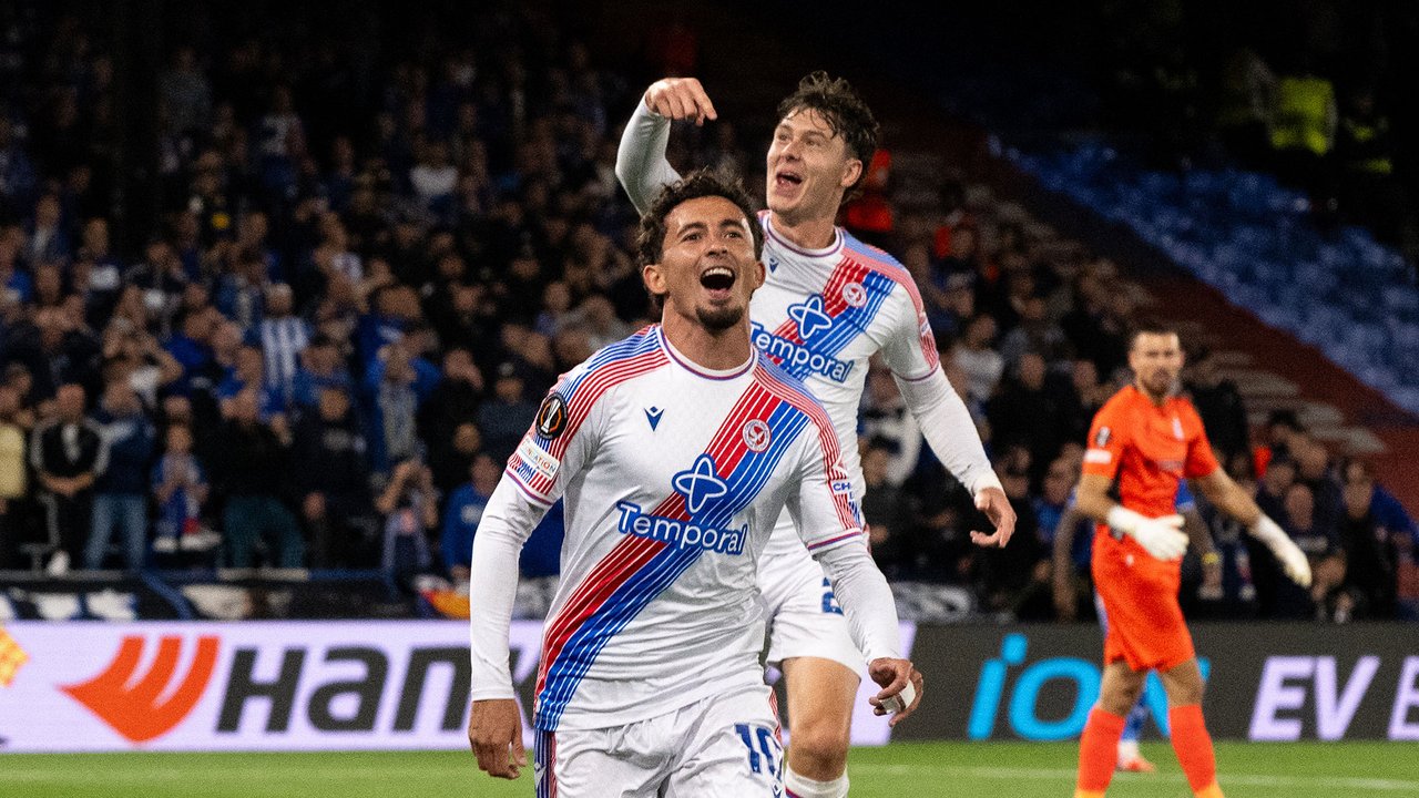 Match Action: Crystal Palace 4-0 Lech Poznań
